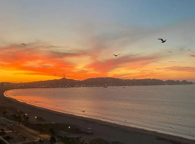 Departamento Espectacular Vista Al Mar